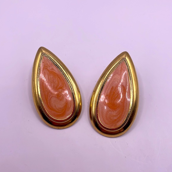 Vintage Gold Tone Teardrop Enamel Swirl Dangle Drop Statement Earrings - Picture 1 of 3